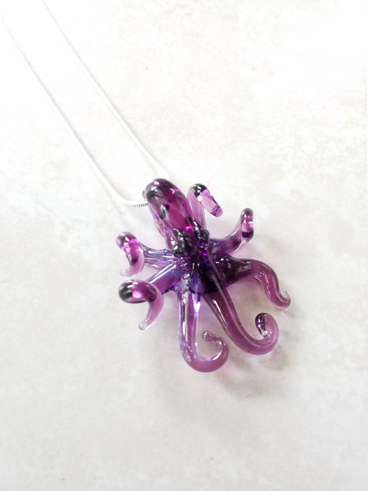 Transparent Purple Octopus Glass Pendant with Gracefully Curled Tentacles – Handcrafted Ocean-Inspired Jewelry