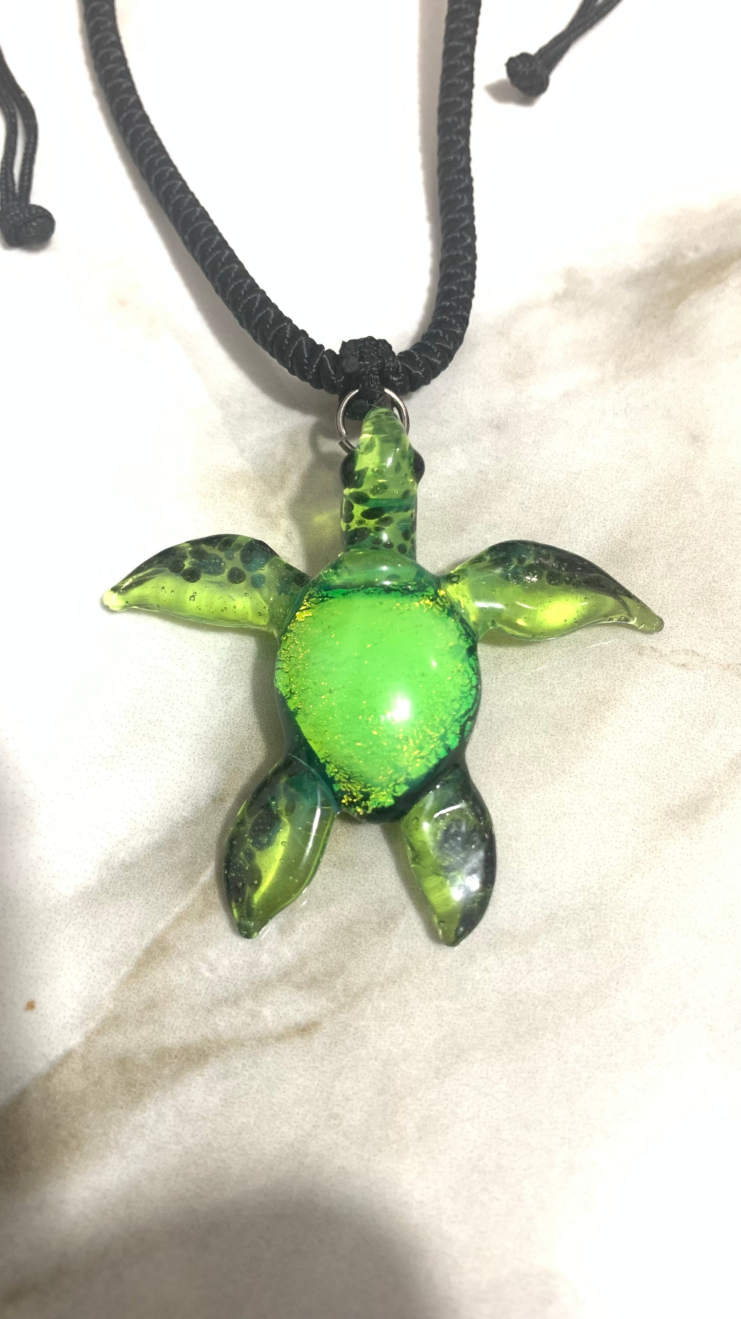 Enchanted Emerald Sea Turtle Glass Pendant Necklace – Handcrafted Coastal Elegance