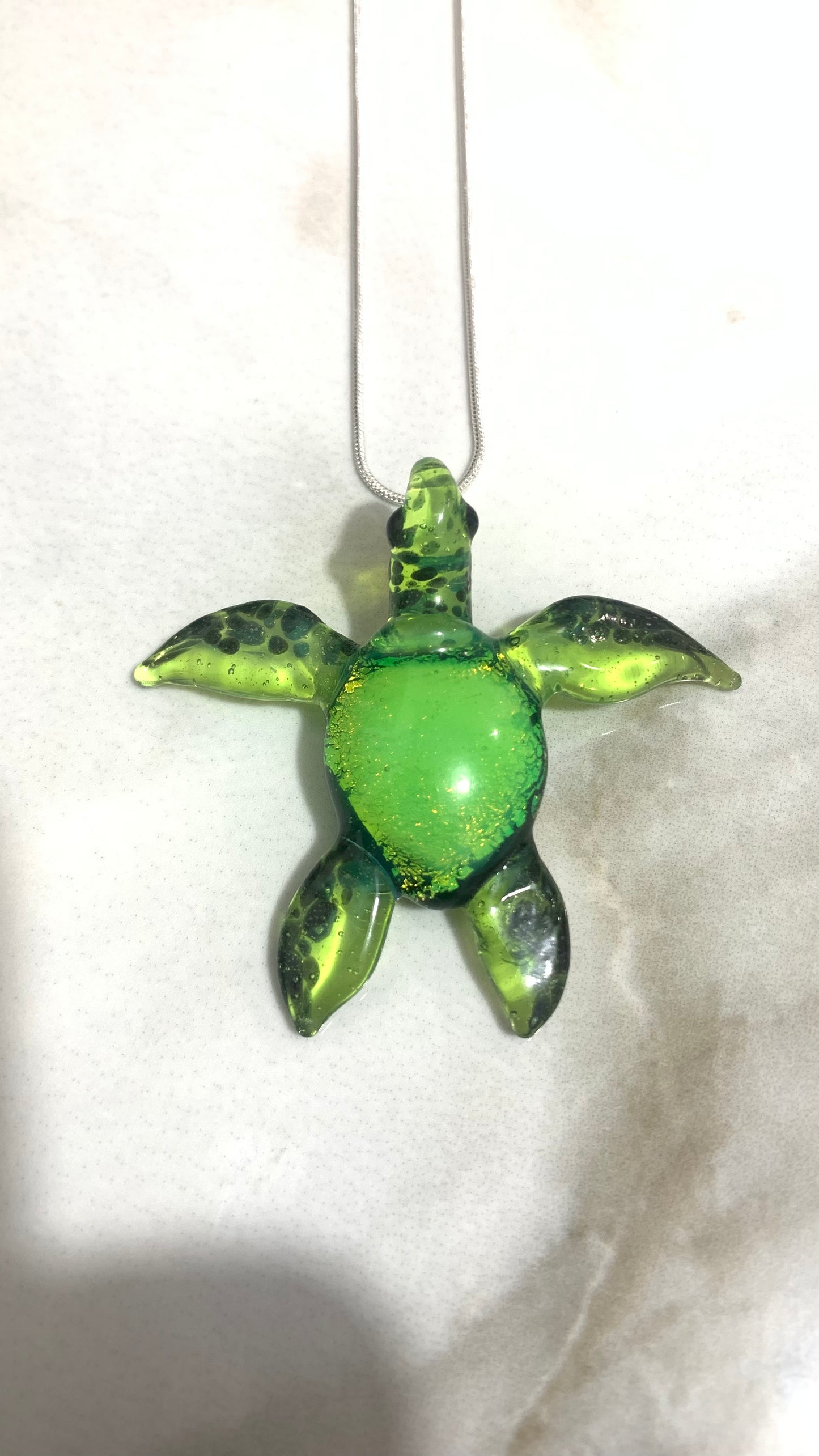 Enchanted Emerald Sea Turtle Glass Pendant Necklace – Handcrafted Coastal Elegance