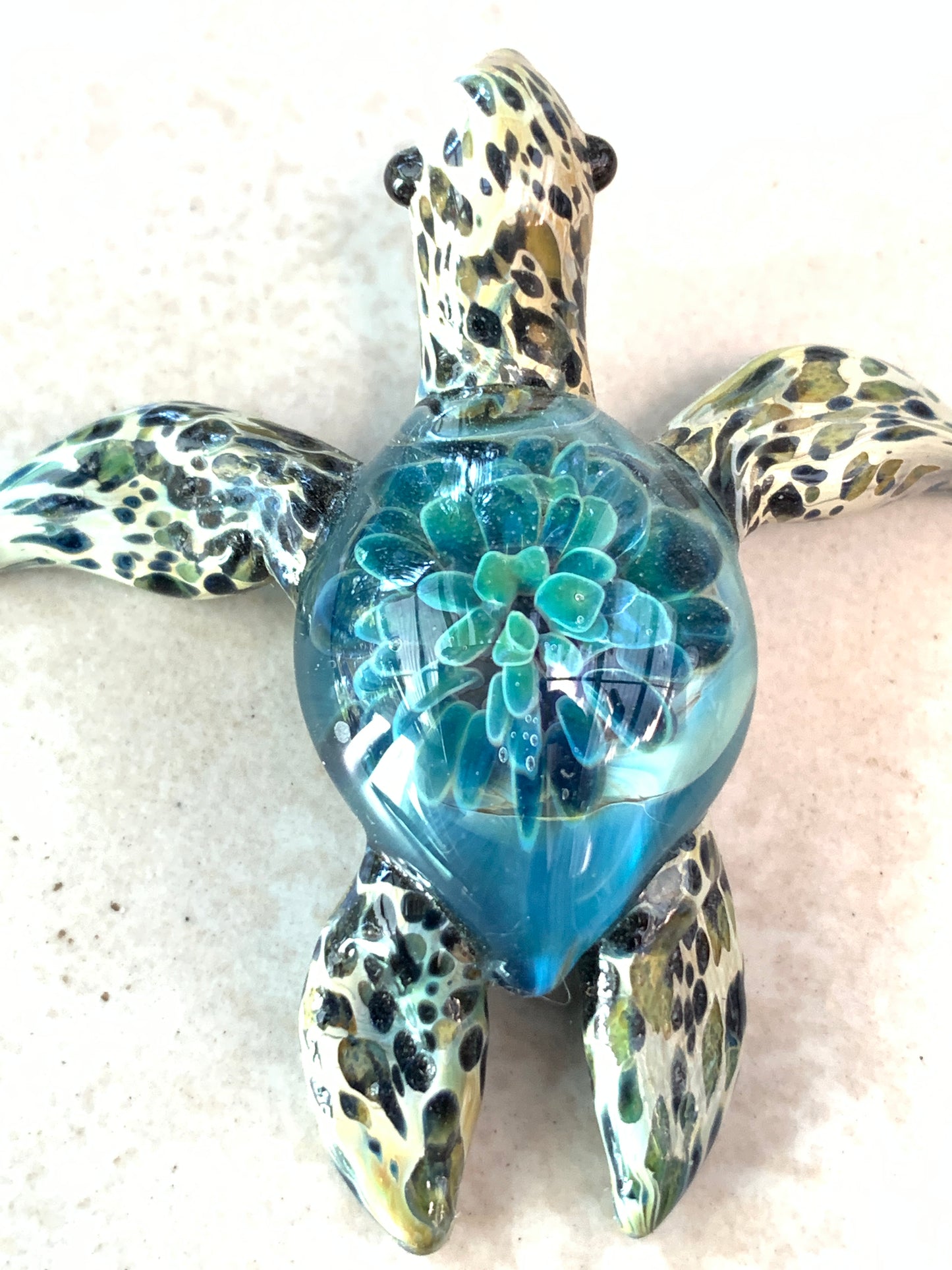 Exquisite Coral Reef Implosion Sea Turtle Glass Pendant – Handcrafted Ocean-Inspired Jewelry